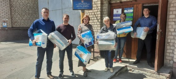 Лариса Тутова с гуманитарной миссией посетила г. Луганск