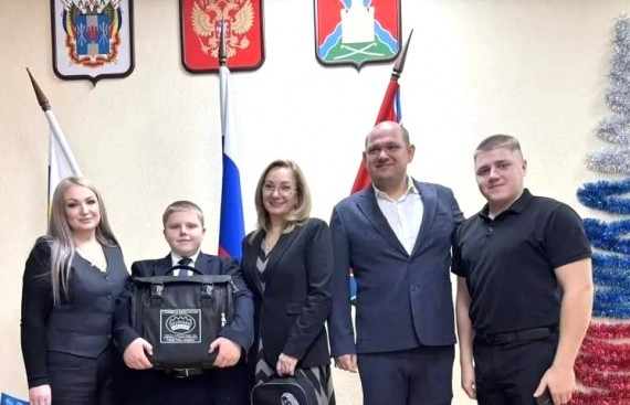 «Ёлка желаний» осуществляет детские мечты